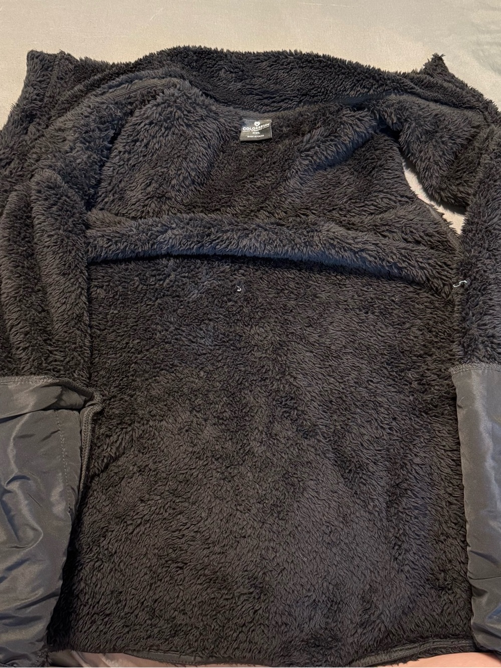 Colosseum Black Sherpa Vest with Orange Longhorn Logo - Picture 4 of 4